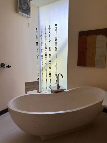 Villa in Ubud, Bali, Indonesia — 3 bedrooms — photo 8