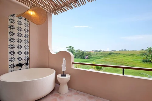 Villa in Canggu, Bali, Indonesia — 3 bedrooms — photo 10