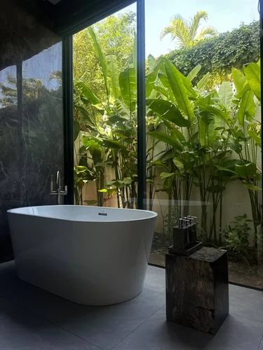 Villa in Umalas, Bali, Indonesia — 3 bedrooms — photo 3