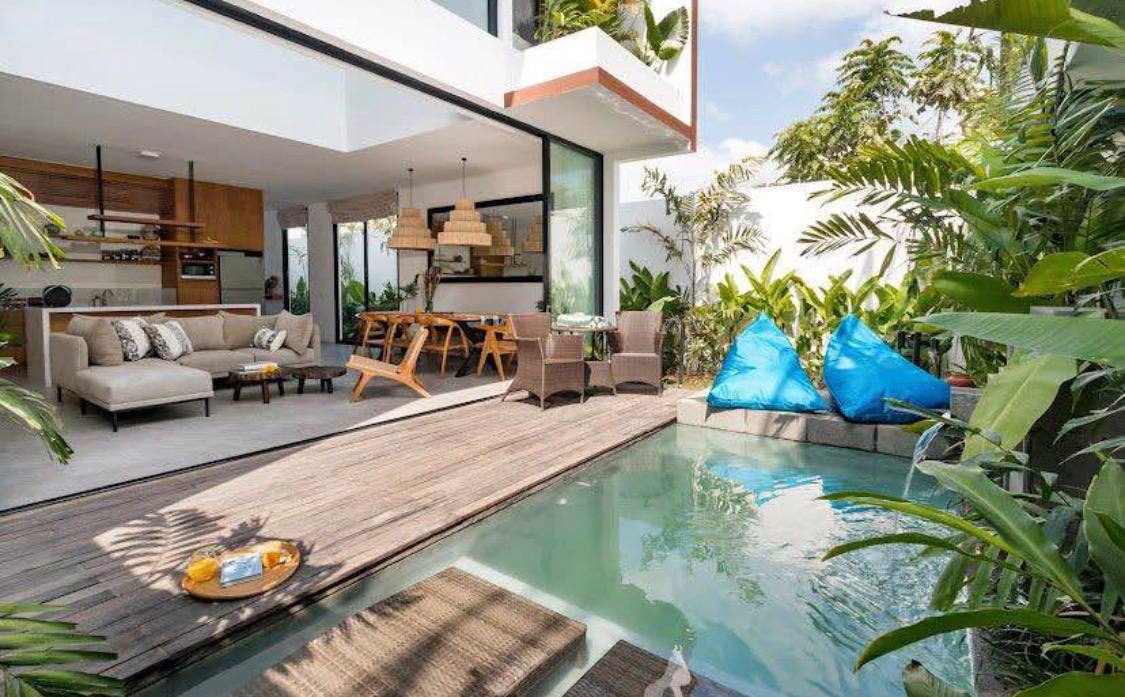 Villa in Canggu, Bali, Indonesia — 3 bedrooms — photo 1