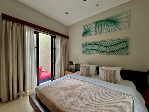 Villa in Seminyak, Bali, Indonesia — 2 bedrooms — photo 4