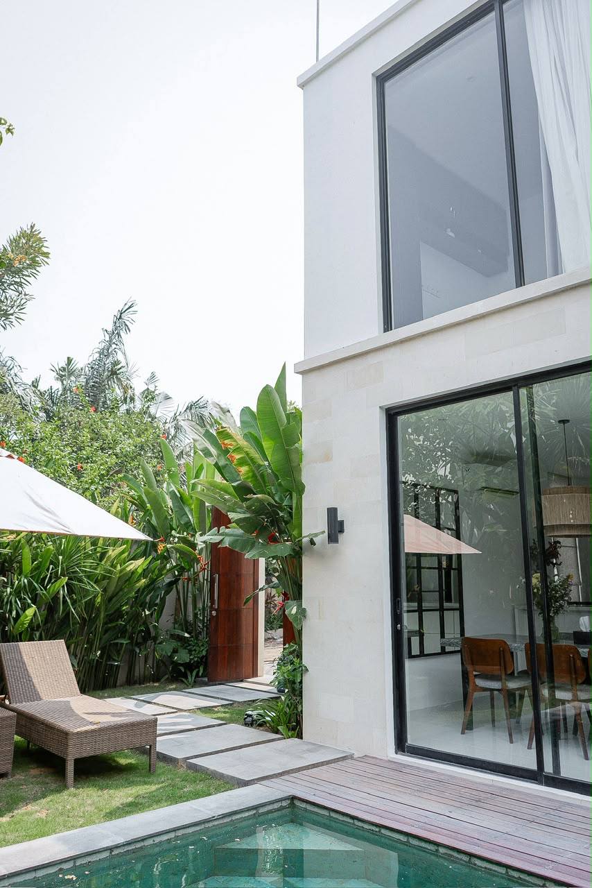 Villa in Canggu, Bali, Indonesia — 3 bedrooms — photo 1