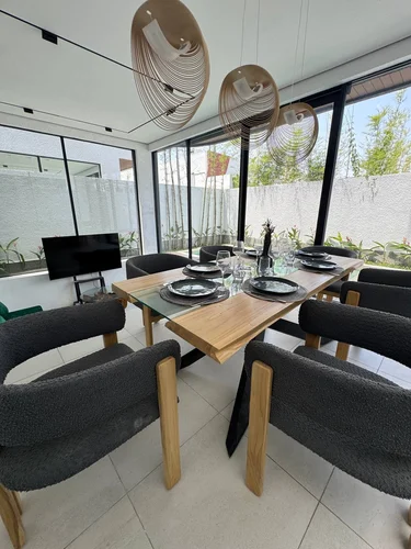 Villa in Seminyak, Bali, Indonesia — 3 bedrooms — photo 2