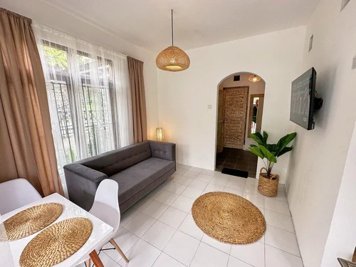 Villa in Ungasan, Bali, Indonesia — 1 bedroom — photo 2