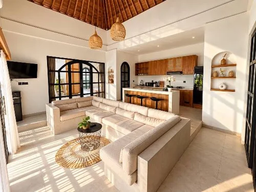 Villa in Canggu, Bali, Indonesia — 3 bedrooms — photo 5