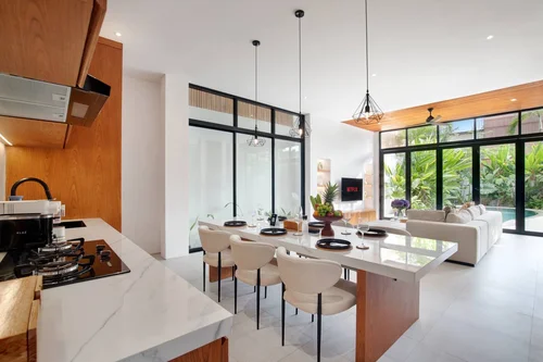 Villa in Canggu, Bali, Indonesia — 3 bedrooms — photo 3