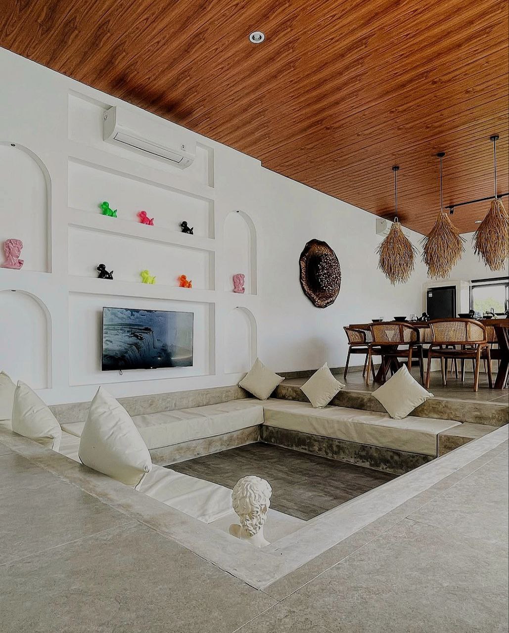 Villa in Canggu, Bali, Indonesia — 2 bedrooms — photo 1