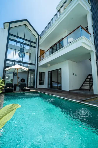 Villa in Canggu, Bali, Indonesia — 3 bedrooms — photo 1
