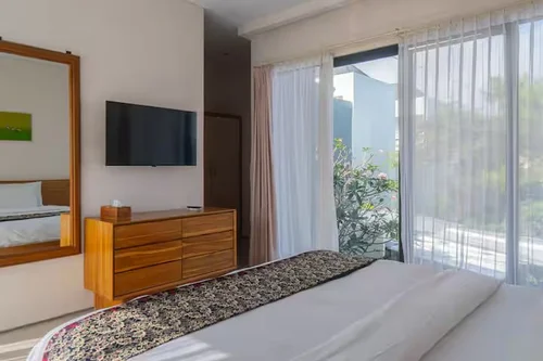 Villa in Ungasan, Bali, Indonesia — 3 bedrooms — photo 5