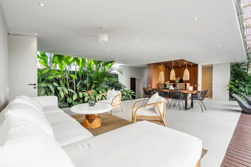 Villa in Ubud, Bali, Indonesia — 3 bedrooms — photo 2