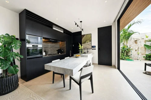 Villa in Tabanan, Bali, Indonesia — 3 bedrooms — photo 3
