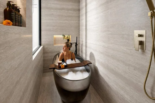 Villa in Tabanan, Bali, Indonesia — 3 bedrooms — photo 6