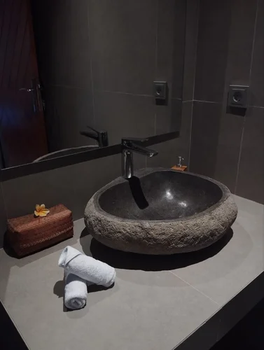Room in Ubud, Bali, Indonesia — 1 bedroom — photo 4