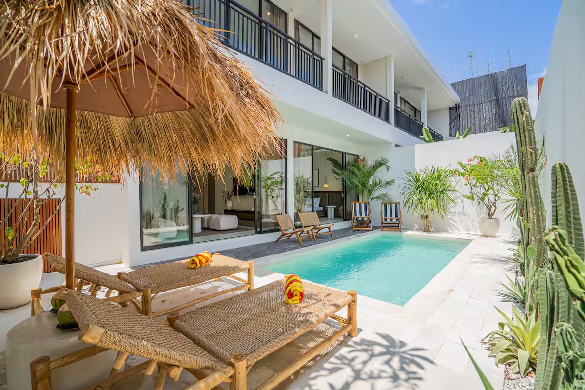 Property, Bali, Indonesia — 3 bedrooms — photo 1