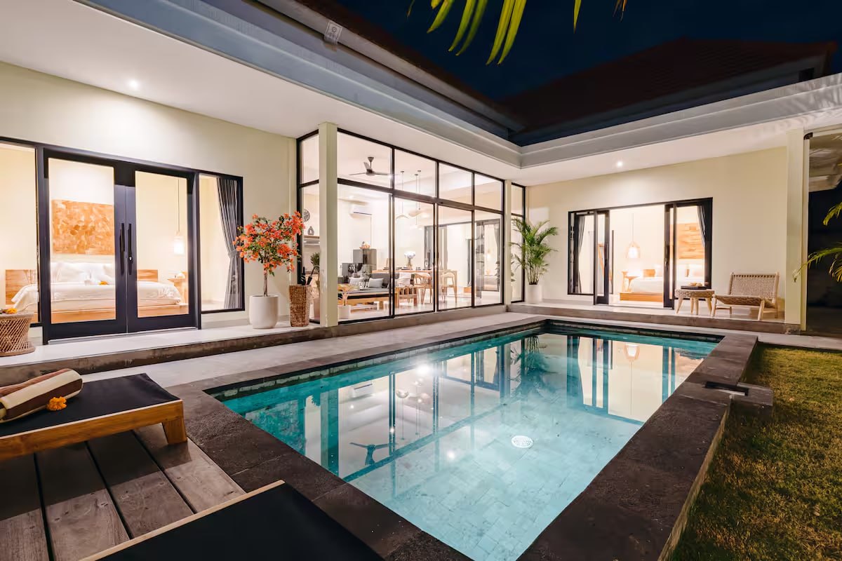 Villa in Canggu, Bali, Indonesia — 3 bedrooms — photo 1