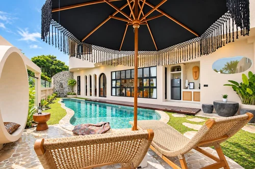 Villa in Canggu, Bali, Indonesia — 3 bedrooms — photo 1