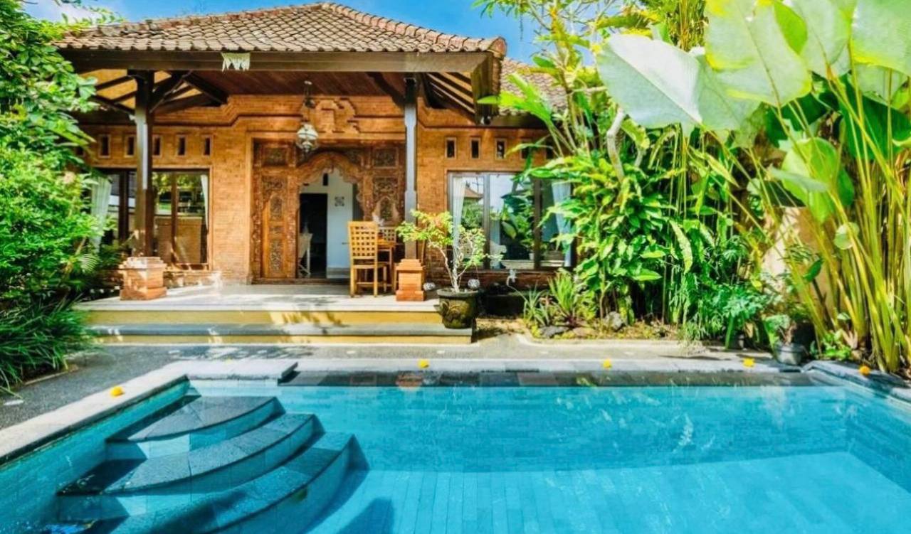 Villa in Ubud, Bali, Indonesia — 2 bedrooms — photo 1