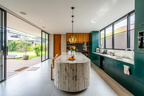 Villa in Canggu, Bali, Indonesia — 5 bedrooms — photo 5