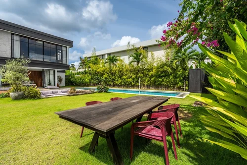 Villa in Canggu, Bali, Indonesia — 5 bedrooms — photo 6