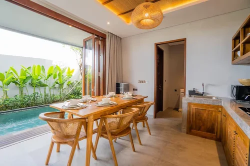 Villa in Canggu, Bali, Indonesia — 3 bedrooms — photo 2