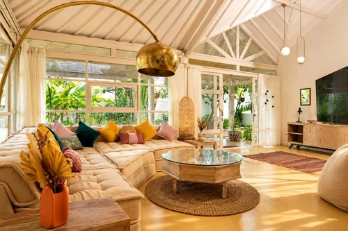 Villa in Canggu, Bali, Indonesia — 3 bedrooms — photo 2