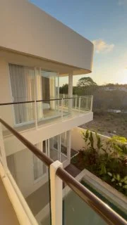 Room in Ungasan, Bali, Indonesia — 1 bedroom — video 1