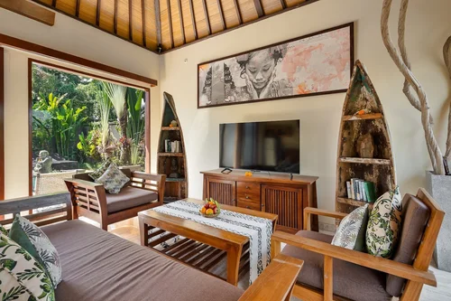 Villa in Ubud, Bali, Indonesia — 2 bedrooms — photo 2
