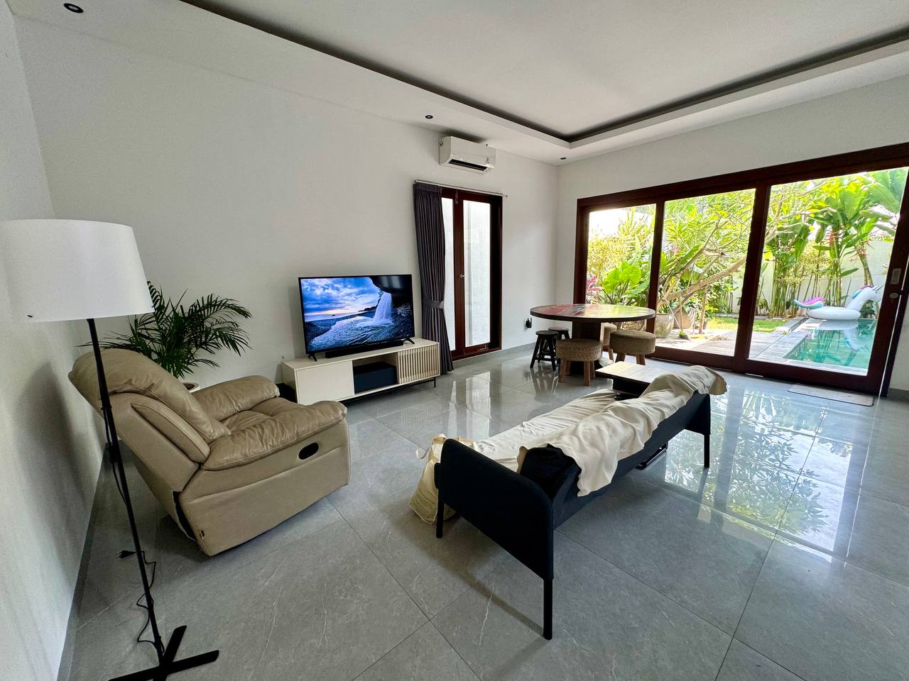 Villa, Bali, Indonesia — 3 bedrooms — photo 1