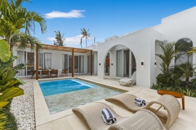 Villa in Canggu, Bali, Indonesia — 2 bedrooms — photo 1