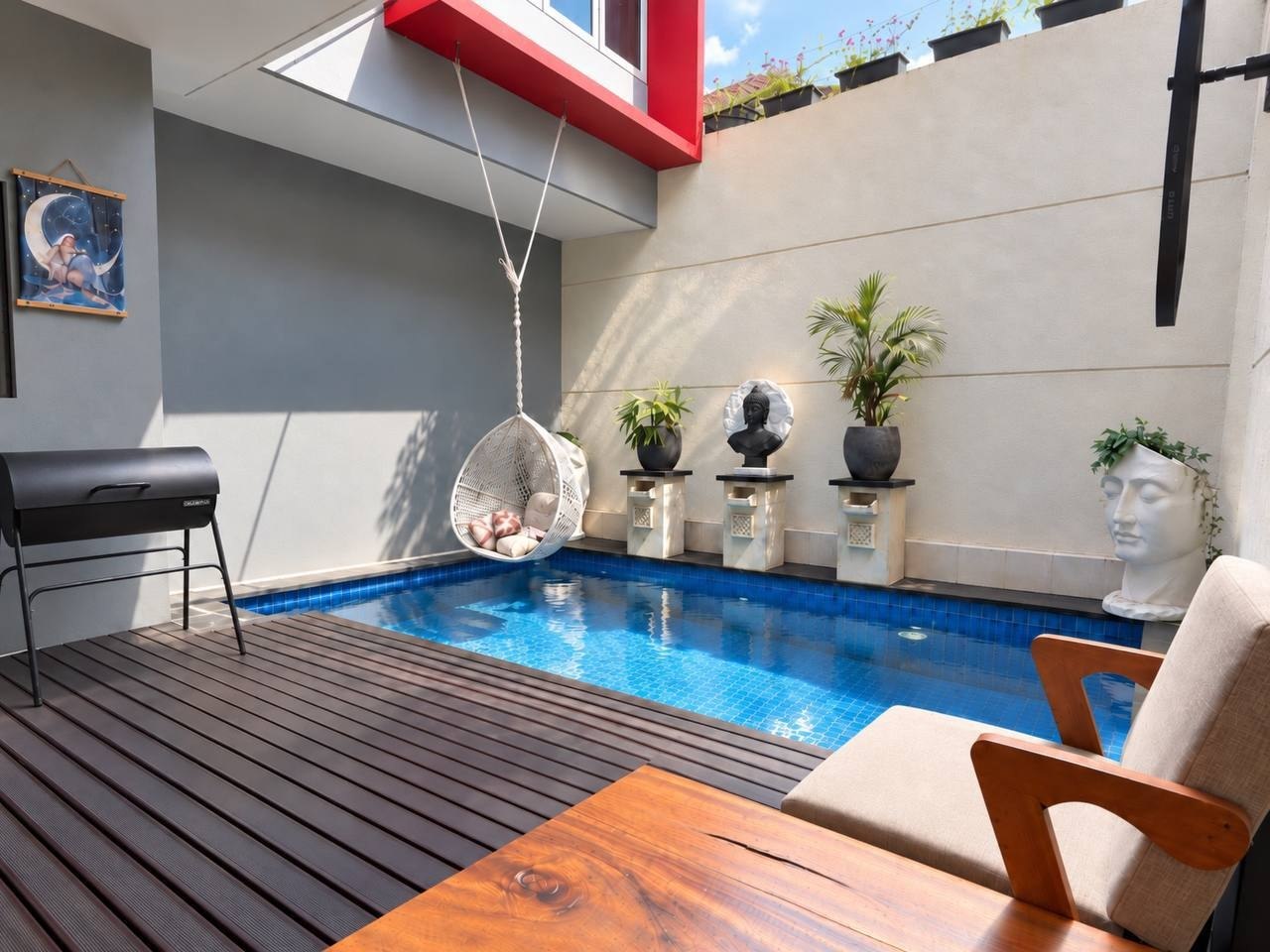Villa in Kerobokan, Bali, Indonesia — 3 bedrooms — photo 1