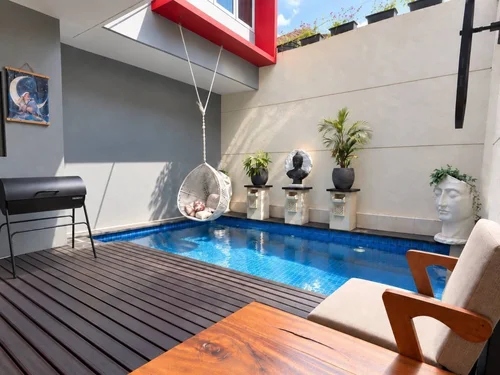 Villa in Kerobokan, Bali, Indonesia — 3 bedrooms — photo 1