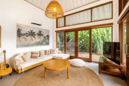 Villa in Canggu, Bali, Indonesia — 3 bedrooms — photo 6