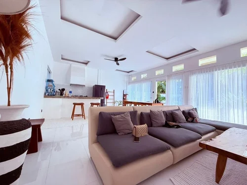 Villa in Uluwatu, Bali, Indonesia — 3 bedrooms — photo 2