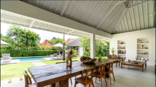 Villa, Bali, Indonesia — 3 bedrooms — photo 4