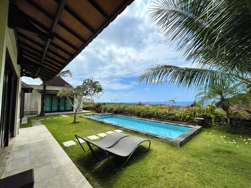 Villa in Uluwatu, Bali, Indonesia — 3 bedrooms