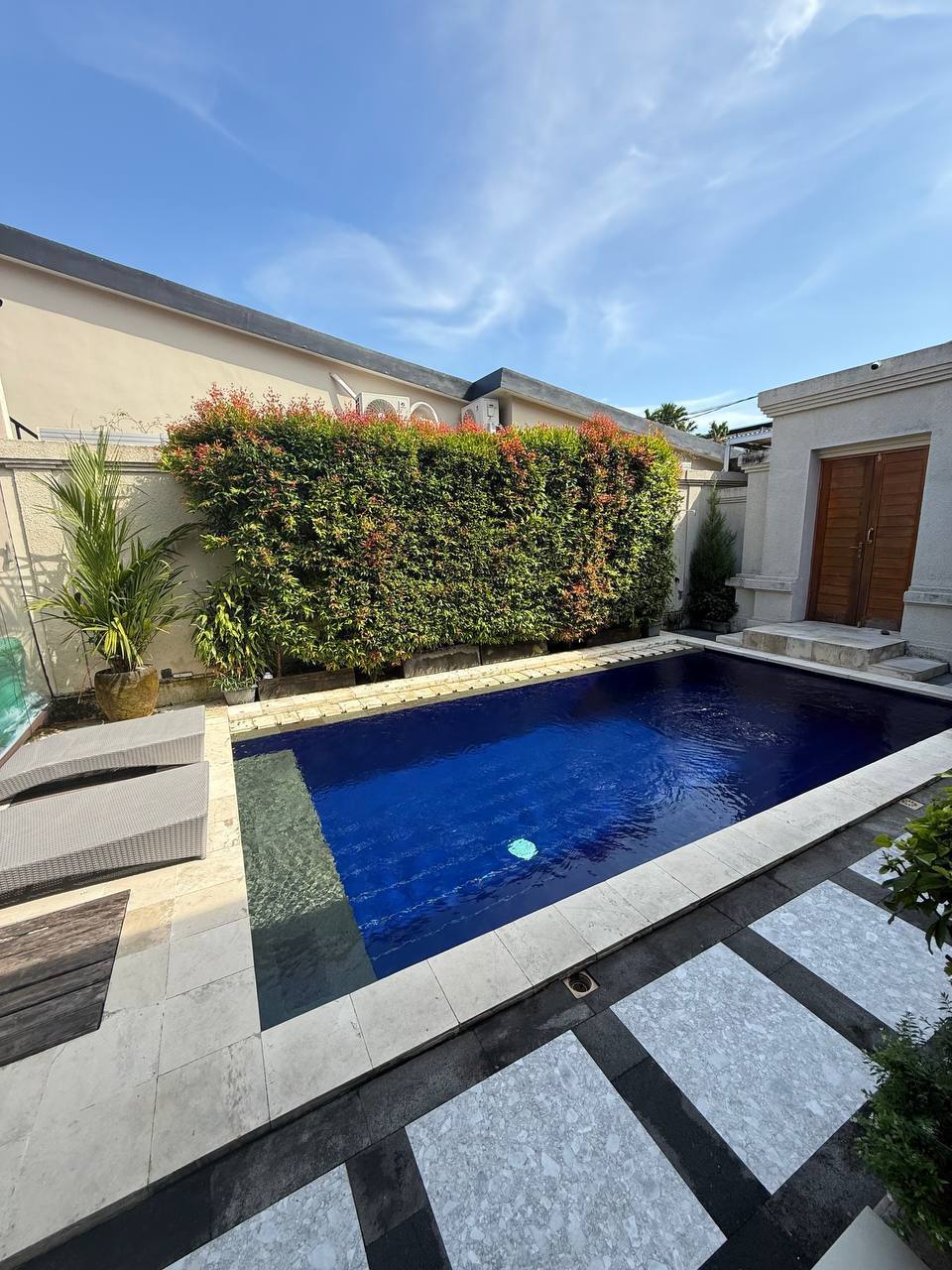 Guest House in Canggu, Bali, Indonesia — 1 bedroom — photo 1