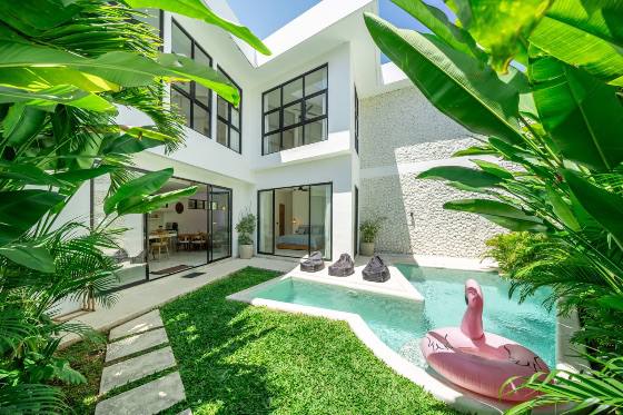 Villa in Umalas, Bali, Indonesia — 3 bedrooms — photo 1