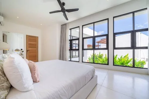 Villa in Umalas, Bali, Indonesia — 3 bedrooms — photo 10