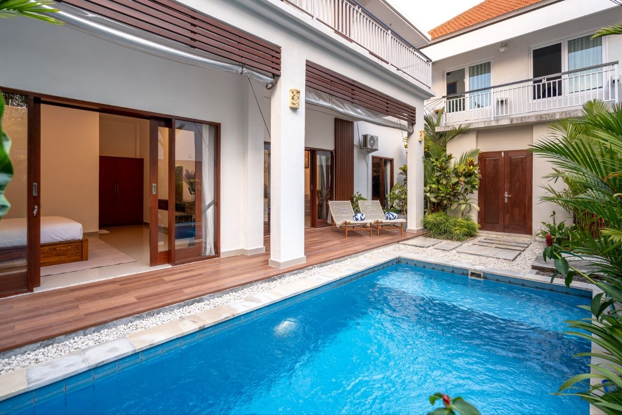 Villa in Canggu, Bali, Indonesia — 3 bedrooms — photo 1