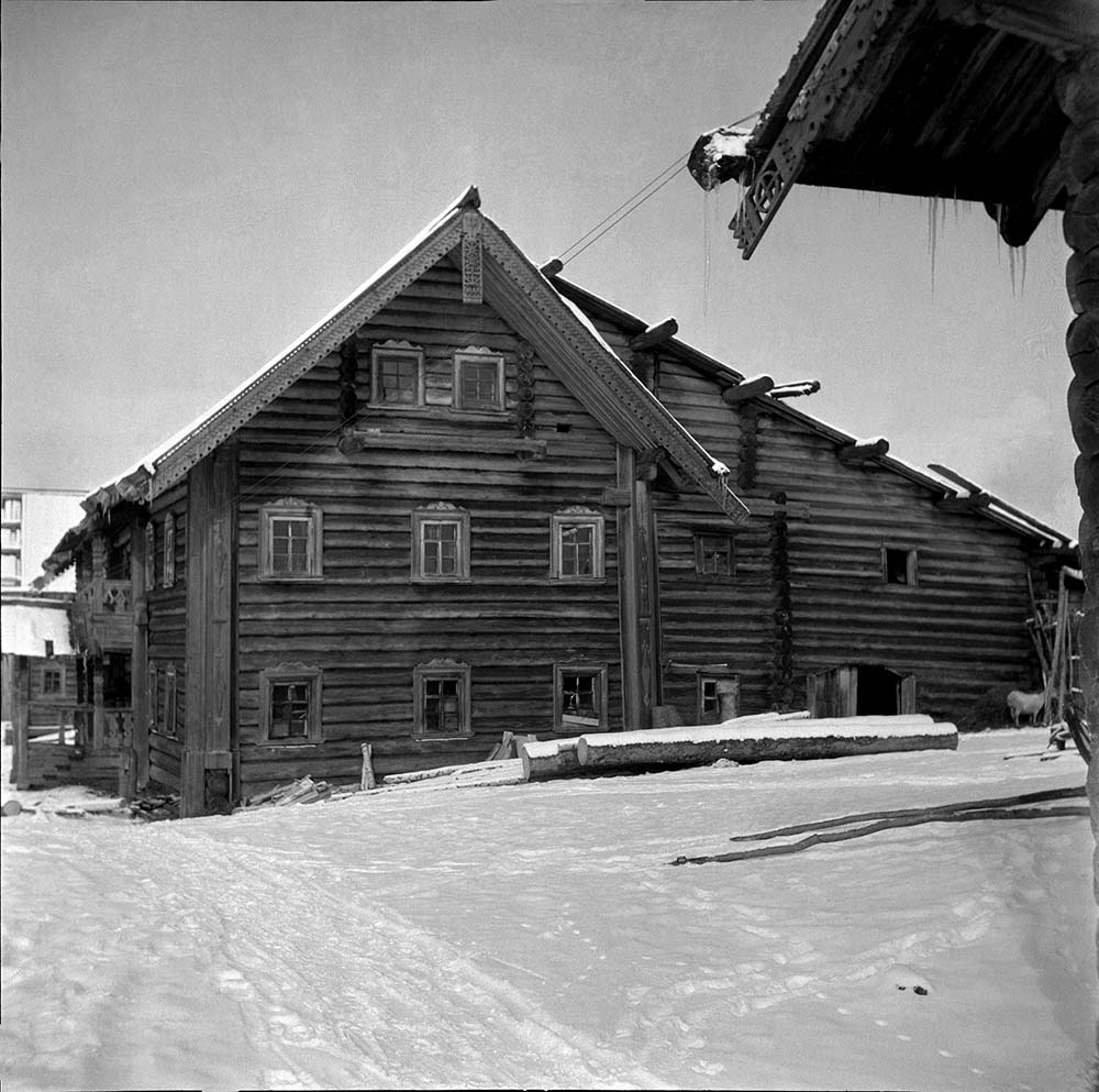 На юру. Деревянная архитектура Заонежья