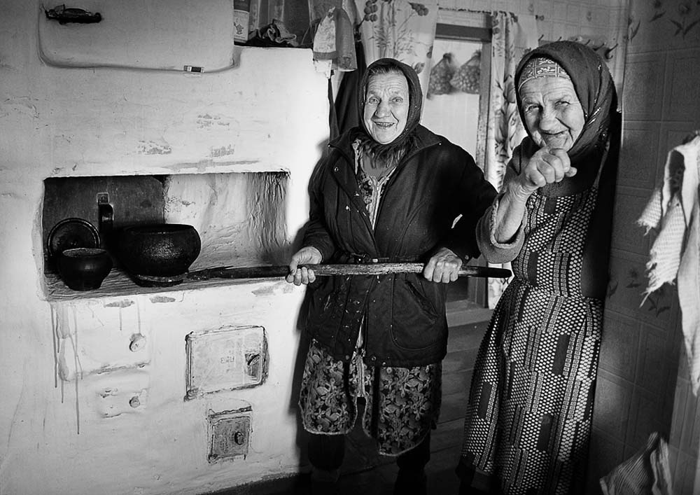 Александра Михайловна и Мария Александровна Котовы, Архангельская обл., Устьянский р-н, д. Дудинская
