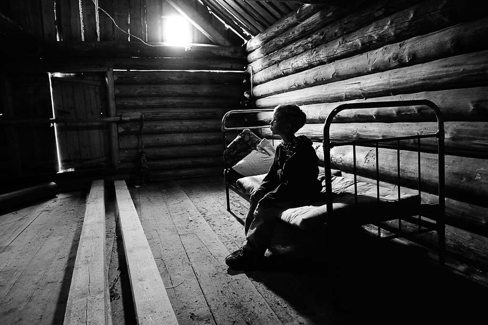 «В старом доме» (Дмитрий Попов), Архангельская обл., Холмогорский р-н, д. Звоз