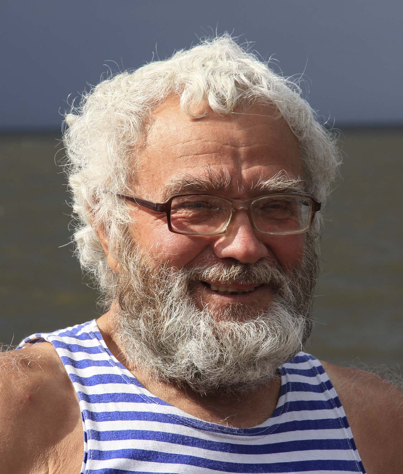 Владимир Новиков (1946-2021)