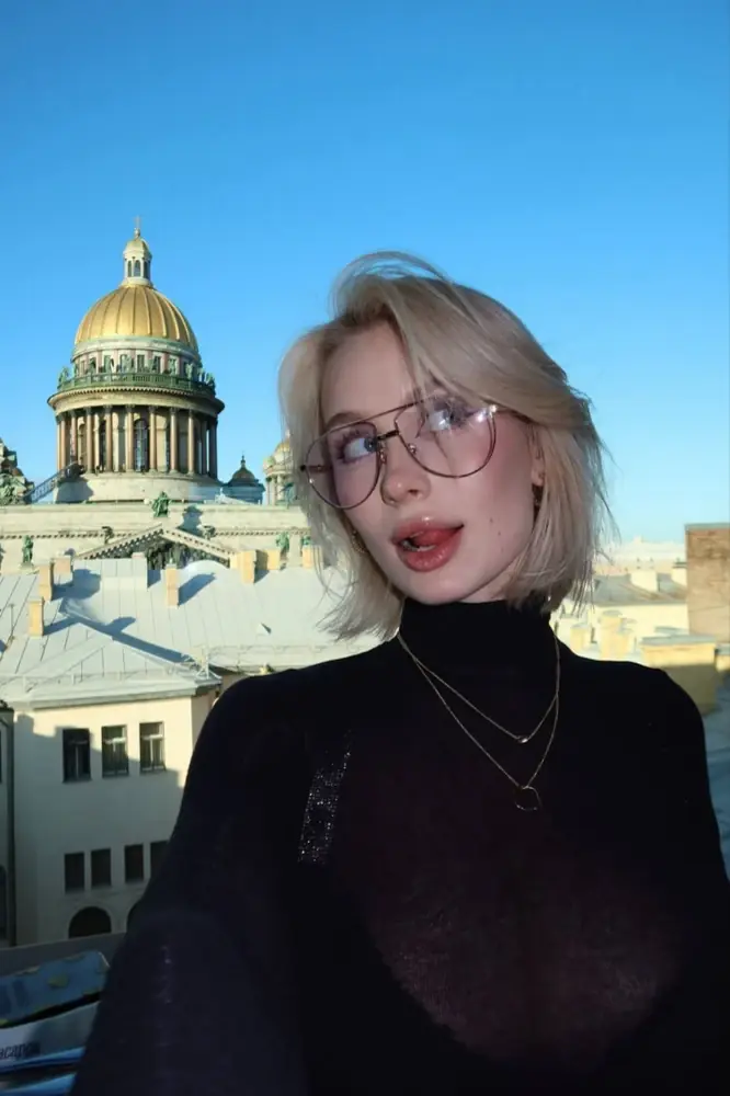Даша Дошик