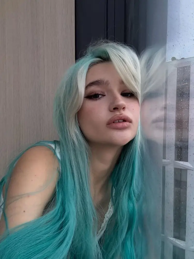 Лиза Анохина