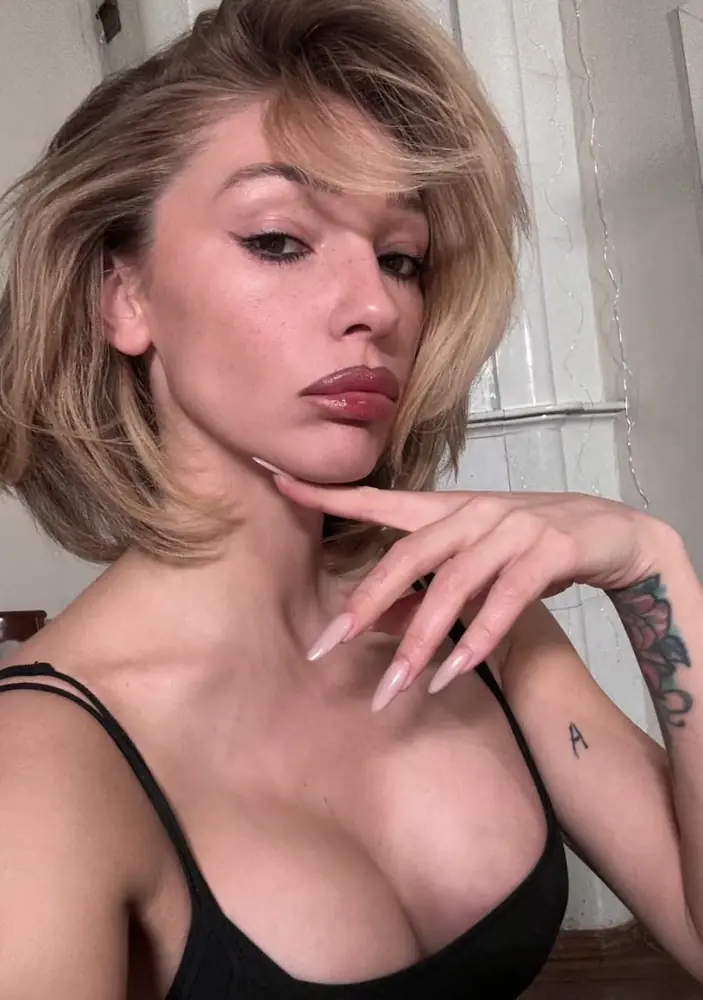 Настя Ивлеева