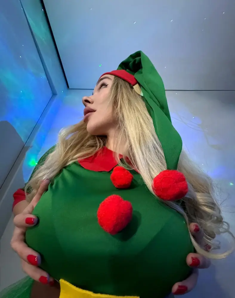 Анна Костенко