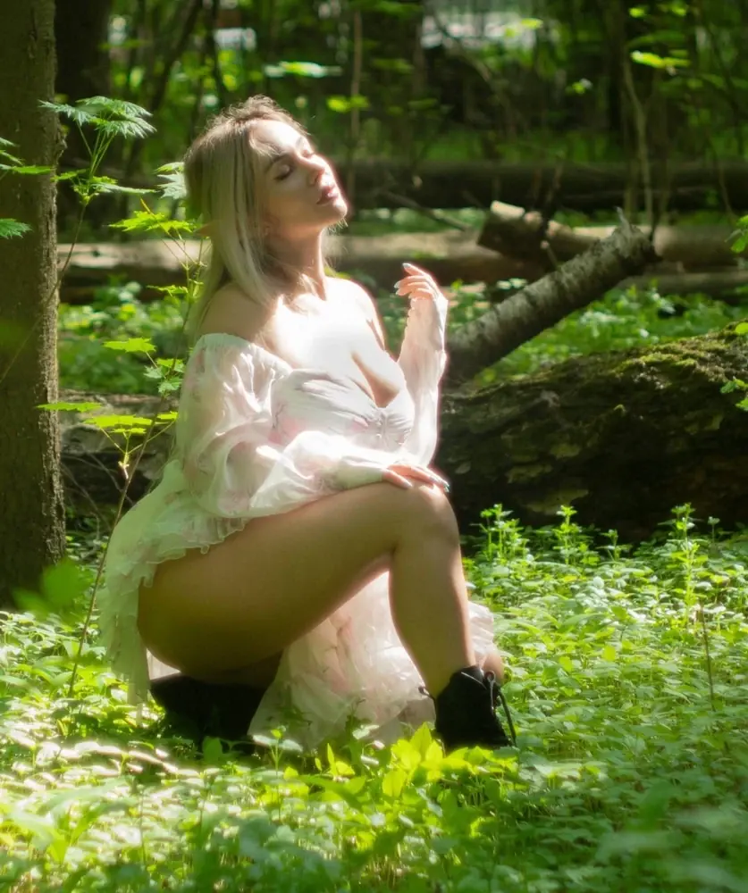 Анна Костенко