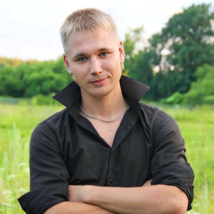 Александр Зотов