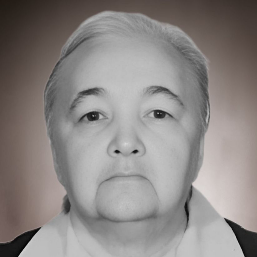 ЛОГВИНОВА ЕЛЕНА НИКОЛАЕВНА